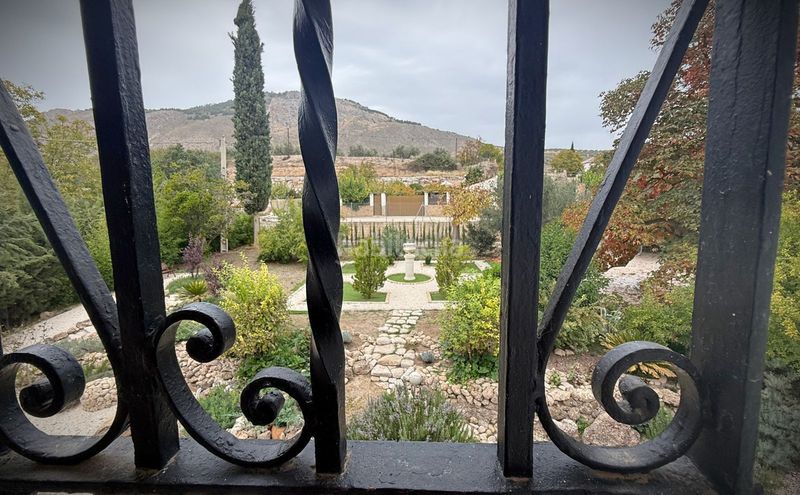 Foto abb5250e-3207-4903-88a6-dc6d407209af. Xalet amb aparcament a Loja