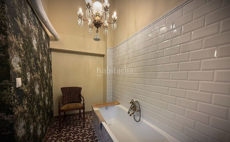 Foto ef015fca-b434-4e4c-a080-5e94068e4425. Xalet amb aparcament a Loja