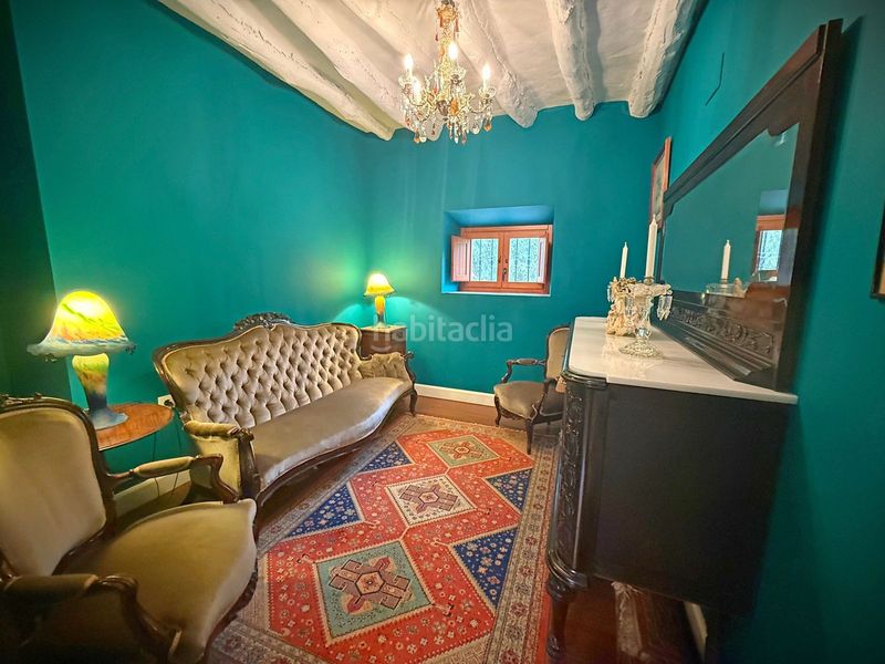 Foto fcf0d743-8825-48c3-a616-7118422a8f48. Xalet amb aparcament a Loja