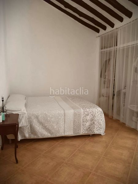 Foto 389f1bc7-34b9-4edd-a66b-e4b211be61a6. Casa adossada a Archidona
