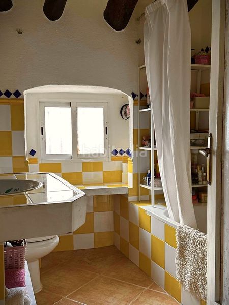 Foto 7aff6ab7-ee71-4292-966e-e3740ee0c986. Casa adossada a Archidona