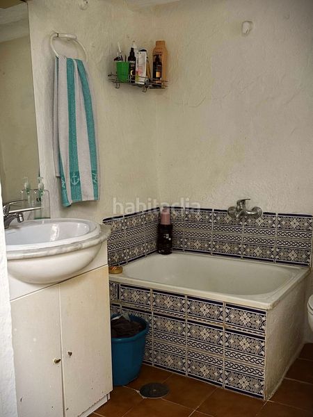 Foto d2b5638b-bb42-4768-b7fe-e0c7cf8f8ec5. Casa adossada a Archidona