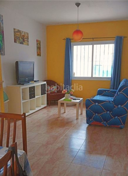 Foto a2dada94-6c3f-488e-93eb-d19469270a3d. Casa amb piscina a Fuente de Piedra