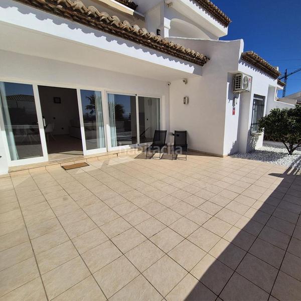 Foto cb702d83-4bcf-4992-8a6b-6506b8b8d7e9. Ground floor with pool in Torremuelle Benalmádena