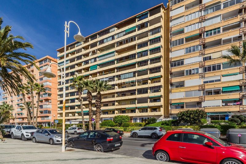 Foto f4996332-d221-4c0c-841c-98d4e72588a4. Àtic a Almuñecar centro Almuñécar