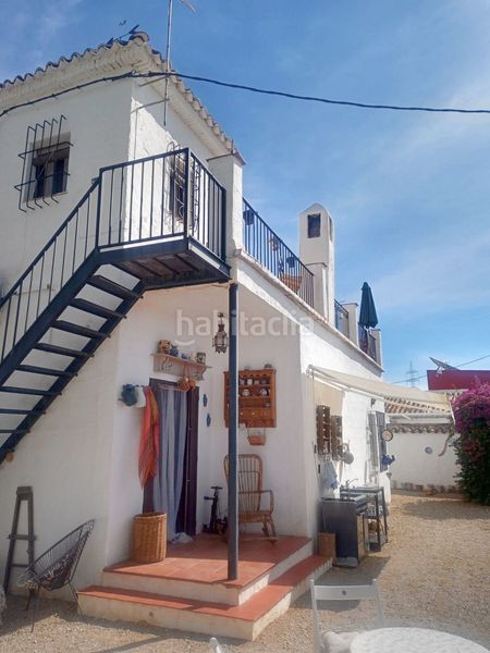 Foto 94c6b238-d7c9-43fe-ae43-68ae7b04e08b. Masia amb aparcament a Centro Antequera