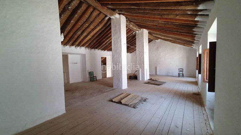 Foto a1668f66-ce8d-46bb-bf63-90d427ea8988. Casa adossada amb piscina a Ardales