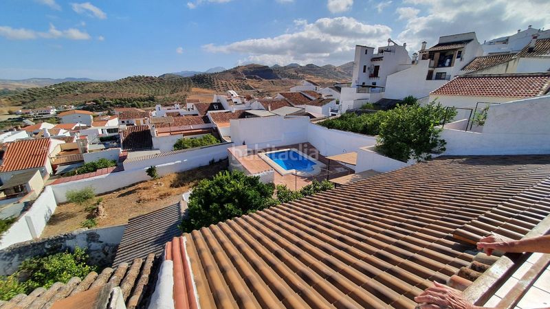 Foto aa40a7d7-9970-4352-be14-b625115560af. Casa adossada amb piscina a Ardales