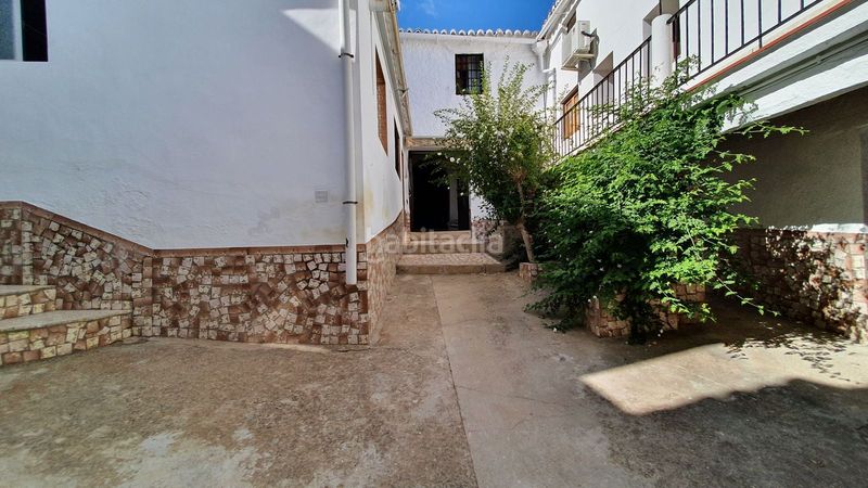 Foto e290a5e5-2a3f-47d8-b19f-2f9231c9e023. Casa adossada amb piscina a Ardales