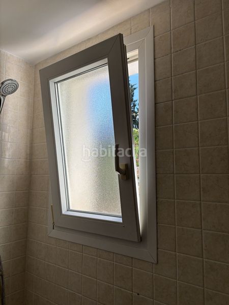 Foto b9adceeb-91f4-427a-97fe-4e886d5944f4. Àtic amb piscina a Manilva pueblo Manilva