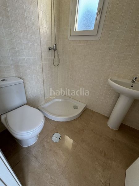 Foto e0252beb-41ad-4b76-8f4e-a8afce90eaa7. Àtic amb piscina a Manilva pueblo Manilva