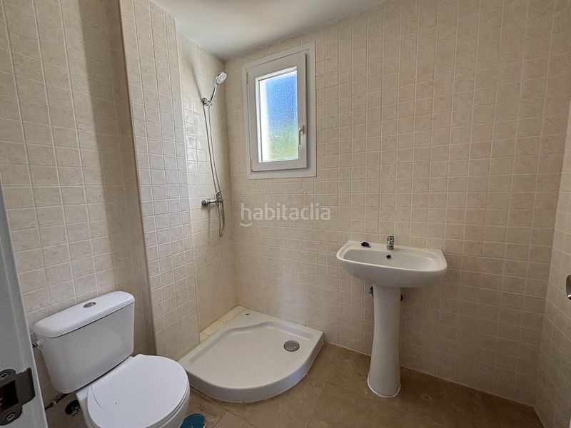 Foto e9387862-a20c-402b-aa5e-7498641d6d71. Àtic amb piscina a Manilva pueblo Manilva