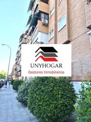 Flat  Avenida de zarauz. ¡unyhogar vende piso en avenida zarauz!
