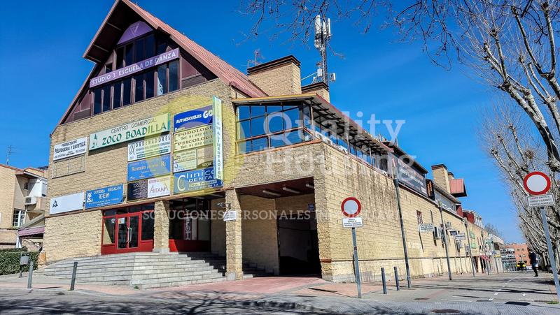 Foto 1821a665-890c-47f8-9be0-cf0df30062a7. Rent office space with heating in Casco Antiguo Boadilla del Monte