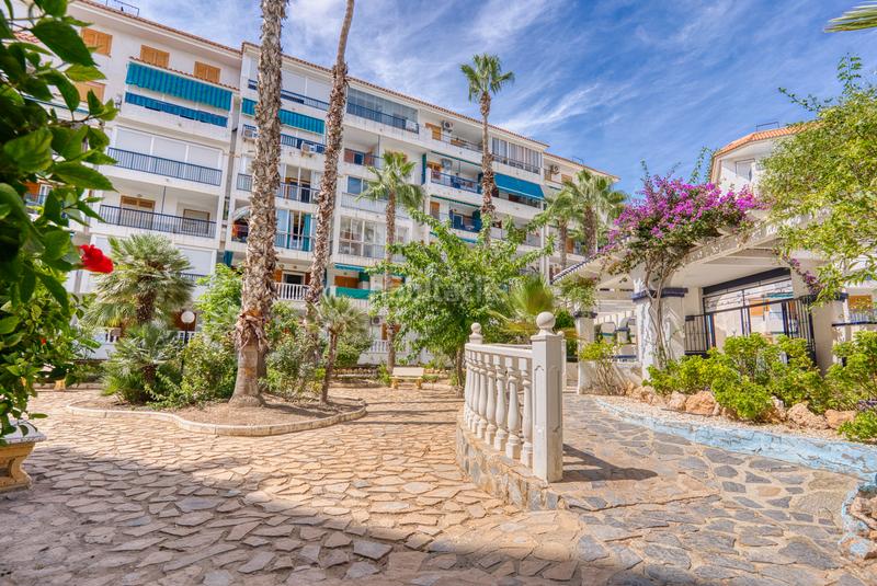 Foto 1d19cd02-accf-4ea9-868d-79ca9244b276. Attico con piscina in Cañada del Molino Torrevieja