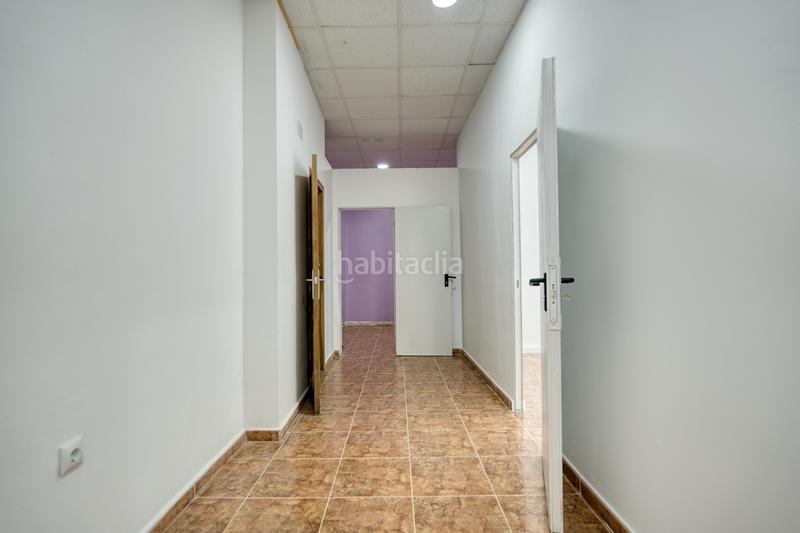 Foto 444e2b85-b77c-4602-90c8-accc0bbda0af. Geschäftsraum in calle san pascual 291 in Avenida Habaneras - Curva de Palangre Torrevieja