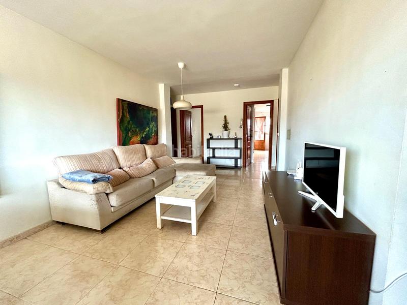 Foto f7dee144-4179-49ac-a4a2-a5cd984cd559. Pis amb xemeneia aparcament a Can Picafort Santa Margalida