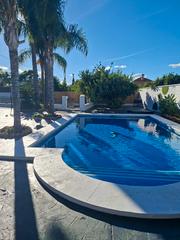 Rent Chalet in Camino de la dehesa baja 141. Precioso ?? chalet