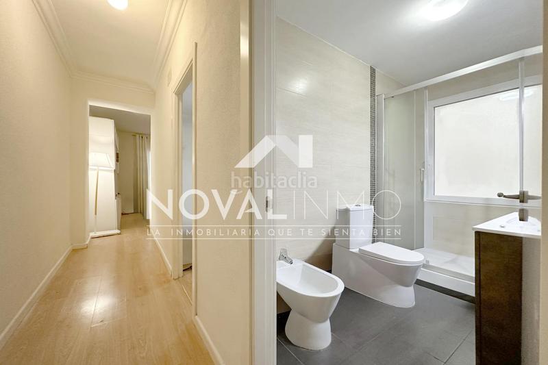 Foto f5b01047-9490-4c29-a6b1-b99f761c4a8c. Appartement dans Ríos Rosas-Nuevos Ministerios Madrid