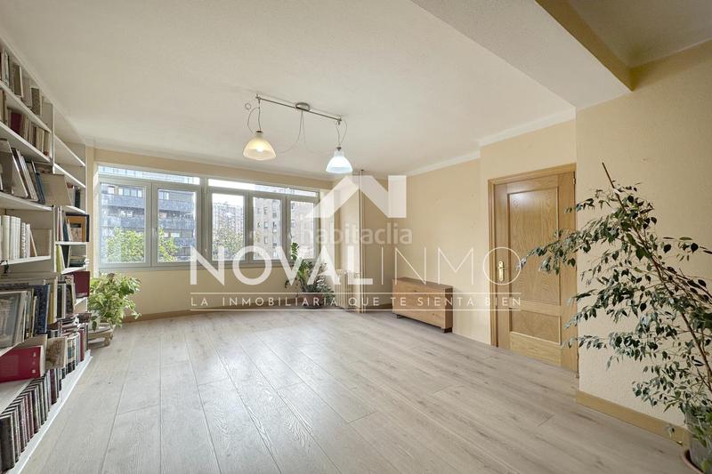 Foto 4dec07ab-9ac7-4771-8904-185df62d2d79. Appartement avec chauffage dans Castillejos-Cuzco Madrid