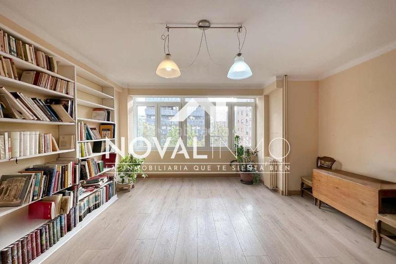 Foto 5d3903f3-bfcf-441e-9a03-3922d48ea9e4. Appartement avec chauffage dans Castillejos-Cuzco Madrid