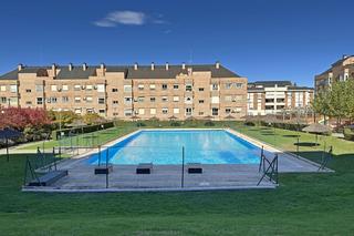 Pis  Velero. No estás comprando solo una casa. estás eligiendo cómo vivir. Pis  Velero. No estás comprando solo una casa. estás eligiendo cómo vivir.