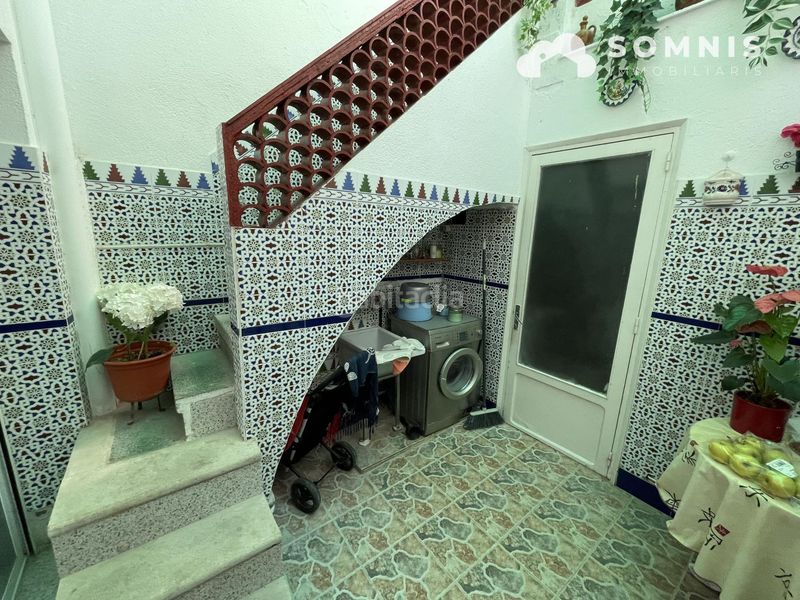 Foto 026f0a9a-6d74-47c2-9e60-cd0e04f1cde1. Casa adossada amb calefacció a Zona Esportiva Terrassa
