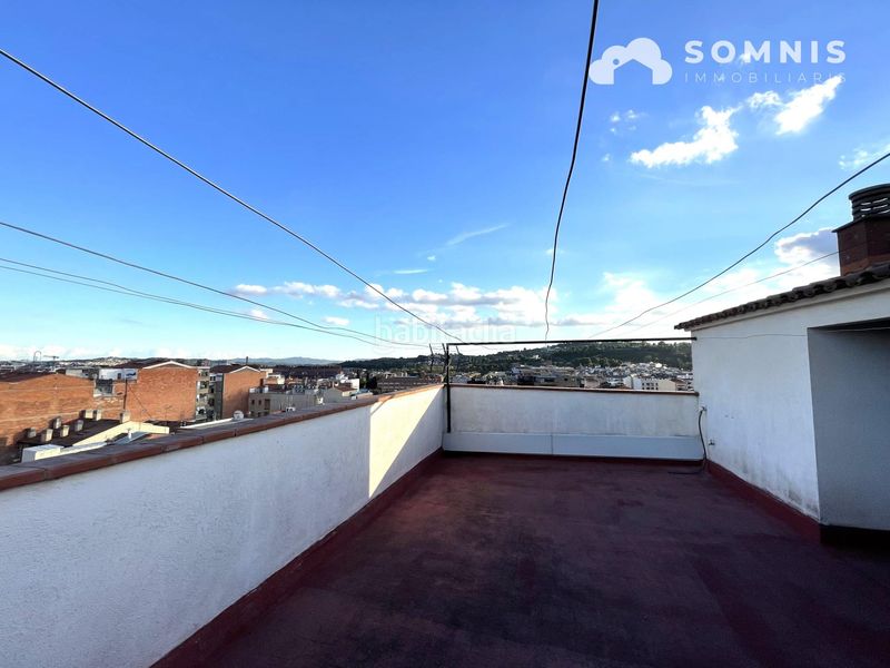 Foto d4617d75-9aff-4911-932b-2db8faa863de. Piso  céntrico con gran potencial en Ca n'Aurell Terrassa