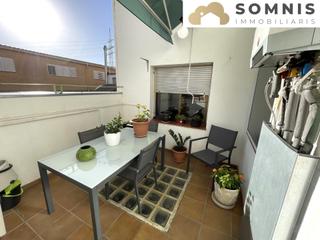 Casa adossada a Les Arenes - La Grípia - Can Montllor. Con amplias terrazas y gran potencial