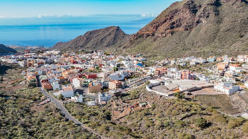 Foto 7ba97ce2-01a0-48fa-8b55-a928fd11828d. Terreno residenziale in Tamaimo - Arguayo Santiago del Teide