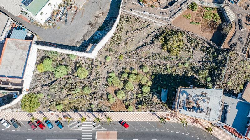 Foto ac328347-f489-4596-a476-c96cf42ad7c5. Terreno residenziale in Tamaimo - Arguayo Santiago del Teide