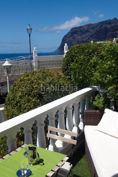 Foto 49bc1660-63ed-42a1-9f3b-6cf0e10a45c2. Apartment in calle el pino 44 in Acantilados de Los Gigantes Santiago del Teide
