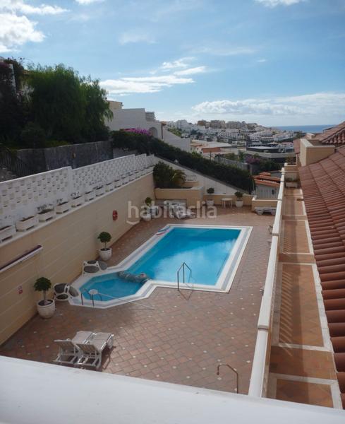Foto ca66df15-dd29-4e66-a23d-4684f8e17f1c. Apartment in calle el pino 44 in Acantilados de Los Gigantes Santiago del Teide