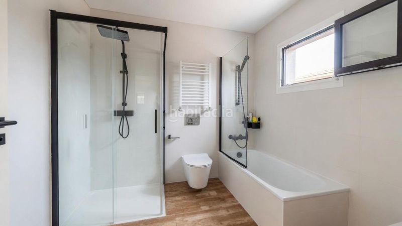 Foto 0e5a248f-b0f9-401c-9483-a9f29ae02f62. Etagenwohnung in calle miguel de cervantes 2 in Santa Marina - Polígono Mieres