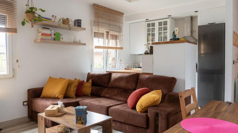 Foto 4d0d0f59-16df-4e91-807f-564d6565ebec. Etagenwohnung in calle miguel de cervantes 2 in Santa Marina - Polígono Mieres