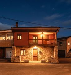 Maison jumelée  Parteayer 18. Casa de piedra reformada con jardín a 15 minutos de oviedo