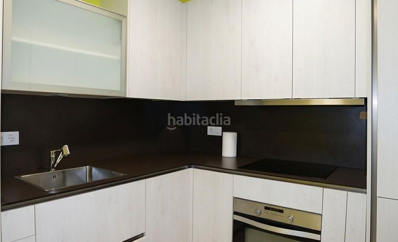 Foto b314cbab-0b06-46e1-9aa5-71bf635919ee. Lloguer pis amb calefacció aparcament a Salesas - Foncalada - Campoamor Oviedo