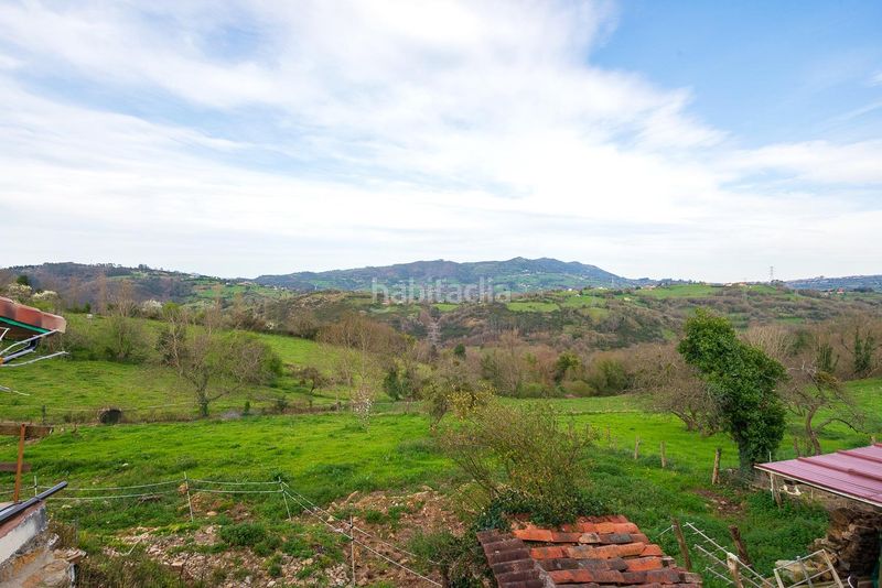 Foto b3b1c43b-a856-4b95-bbbd-4e3f6fffa821. Casa adossada amb aparcament a San Claudio - Trubia - Las Caldas Oviedo