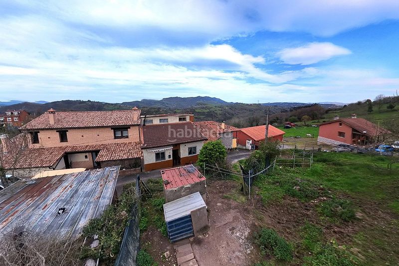 Foto f4faa63c-a5df-4bfb-bf14-cc2fdd303584. Casa adossada amb aparcament a San Claudio - Trubia - Las Caldas Oviedo