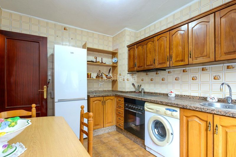 Foto 2227c257-7c64-42a8-9adb-913794d57408. Casa adossada amb calefacció aparcament a San Claudio - Trubia - Las Caldas Oviedo