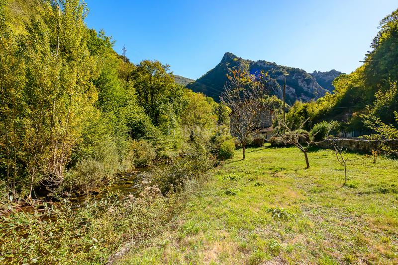 Foto 60c1b925-8365-44b7-813f-072652809e19. Casa  independiente con licencia vacacional en Somiedo