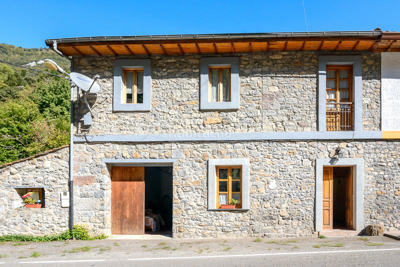 Foto 67f213d8-fccc-4e72-ac5e-e6147aa6ff83. Casa  independiente con licencia vacacional en Somiedo