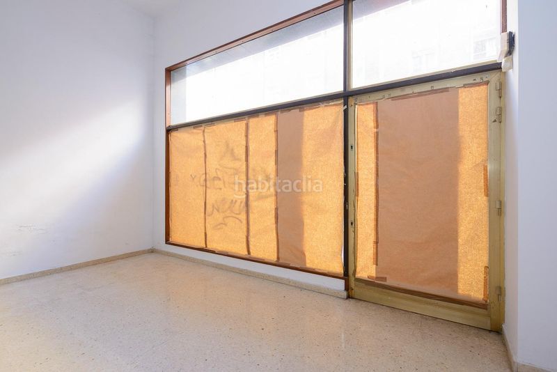 Foto 4e8ad6a2-7f64-448a-971e-a3f93e9967bc. Local comercial a calle de echegaray 9 a Llano Gijón