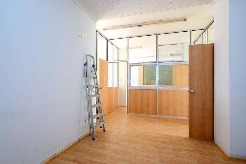 Foto 562e5230-9243-47b6-8a75-793395fc90d0. Local comercial a calle de echegaray 9 a Llano Gijón