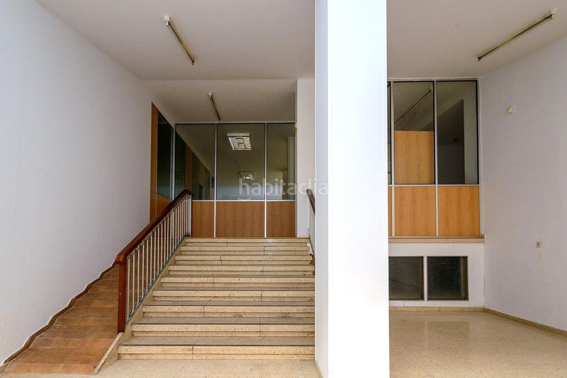 Foto a7774ea7-2ea6-4f05-b3cc-e7a2e2641f51. Local comercial a calle de echegaray 9 a Llano Gijón
