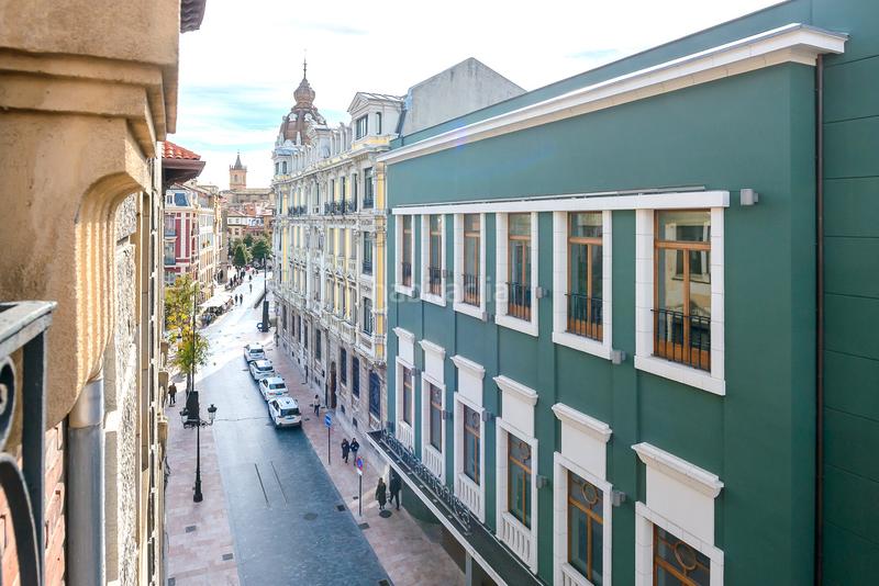 Foto 44d5f1a8-4436-401a-aa01-9658028d563f. Appartamento in calle mendizábal 4 in Casco Histórico Oviedo