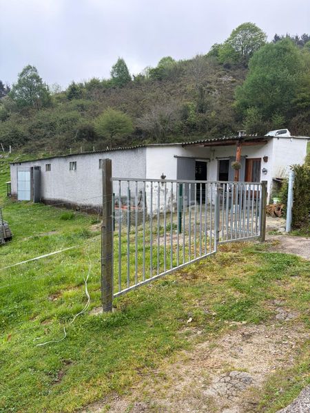 Foto 32c0f373-9a95-4b0d-99bb-daf41e109b9c. Finca rústica a Nava