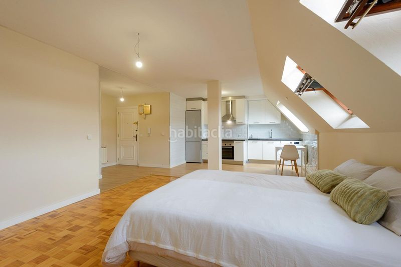 Foto e194c497-4c03-4850-9b6f-6ccba39f57ef. Àtic a calle valeriano leon 10 a la pola Siero Siero