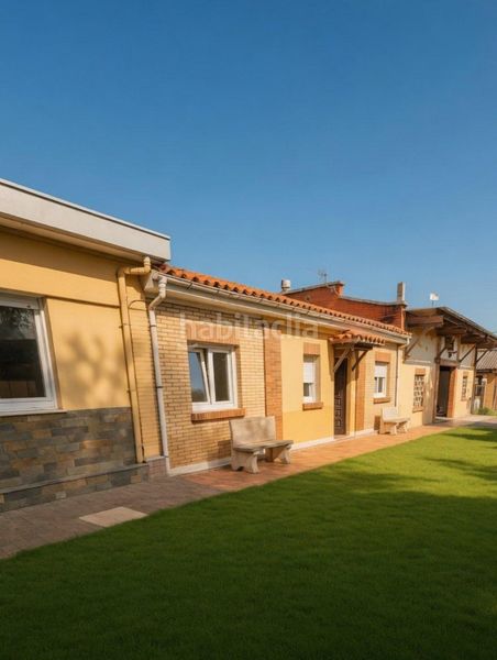 Foto bdd8d32e-54e0-4a1a-b721-545eddba64e9. Casa amb aparcament a Muros de Nalón