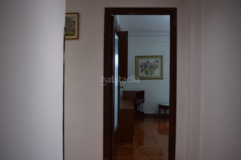Foto c5eb15ee-0405-41b2-a680-0b83387704b8. Pis amb calefacció a Salesas - Foncalada - Campoamor Oviedo